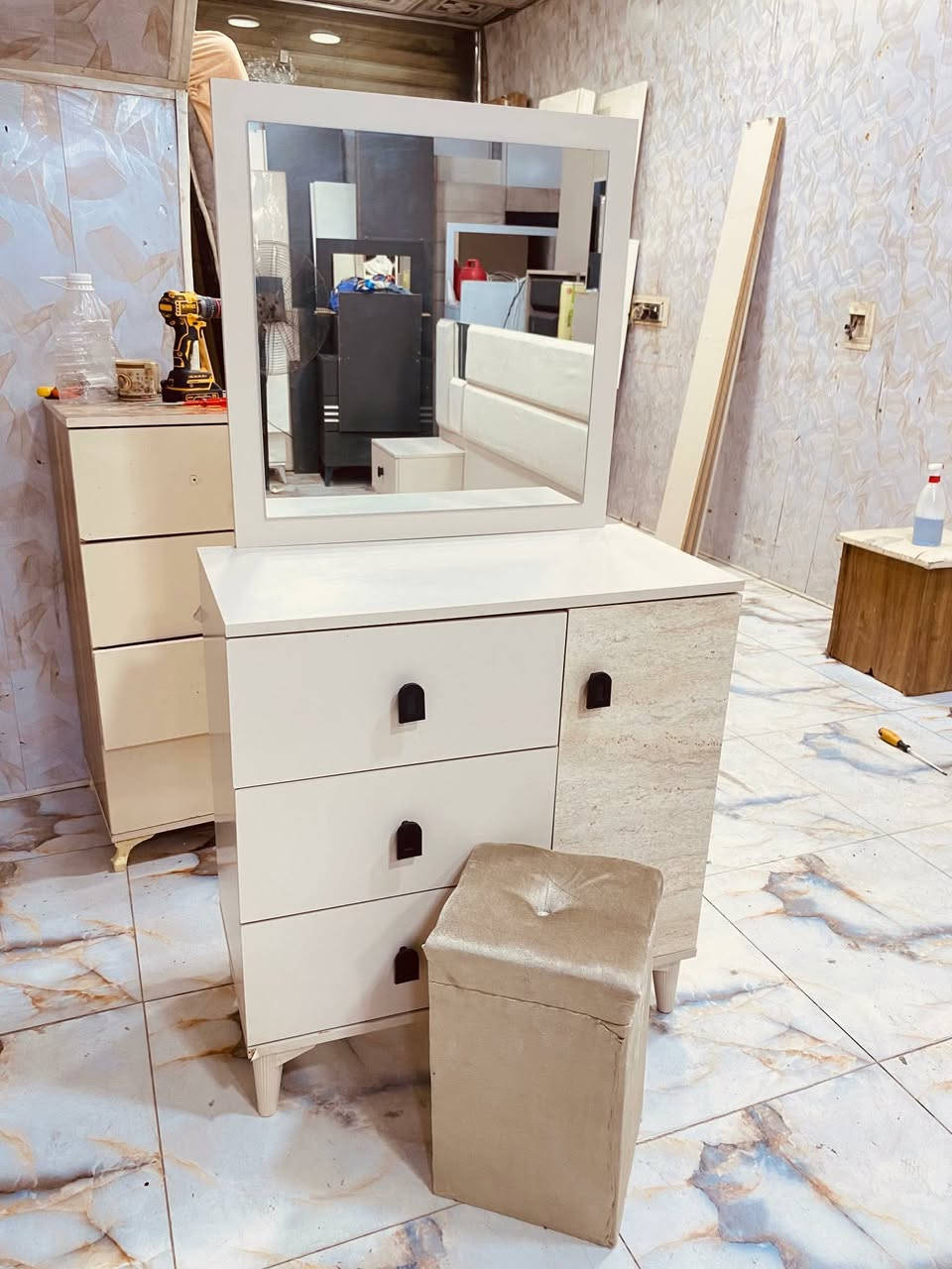 💎💗 غرفة تركي مستخدم
7قطع عدد الابواب 8
💯 نظافة 95%
🚪 نظام أبواب مرتب
💸 السعر550
🪛 شد مجاني
🚚 نقل مجاني
💎


**إذا كنت صاحب هذا الإعلان وتريد حذفه لأي سبب، رجاءا أرسل رسالة إلى الدعم الفني**