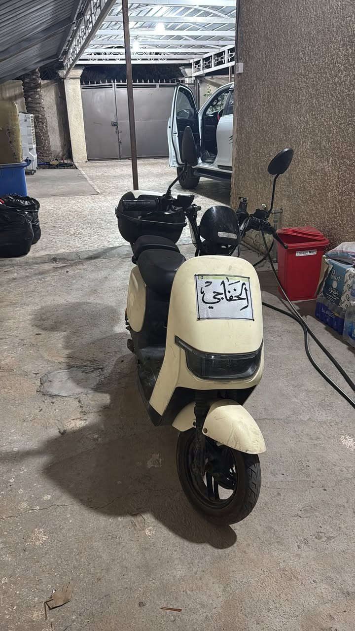 دراجه ريان للبيع نضيفه جدا استخدام قليل 5 بطاريات بصمه عدد 2 تشغيل عن بعد سعر 400 بيهه مجال ***********
