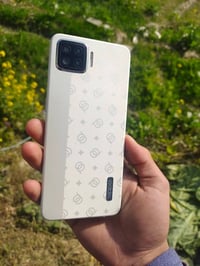 اوپو A73 • شاشة اموليد • ١٢٨