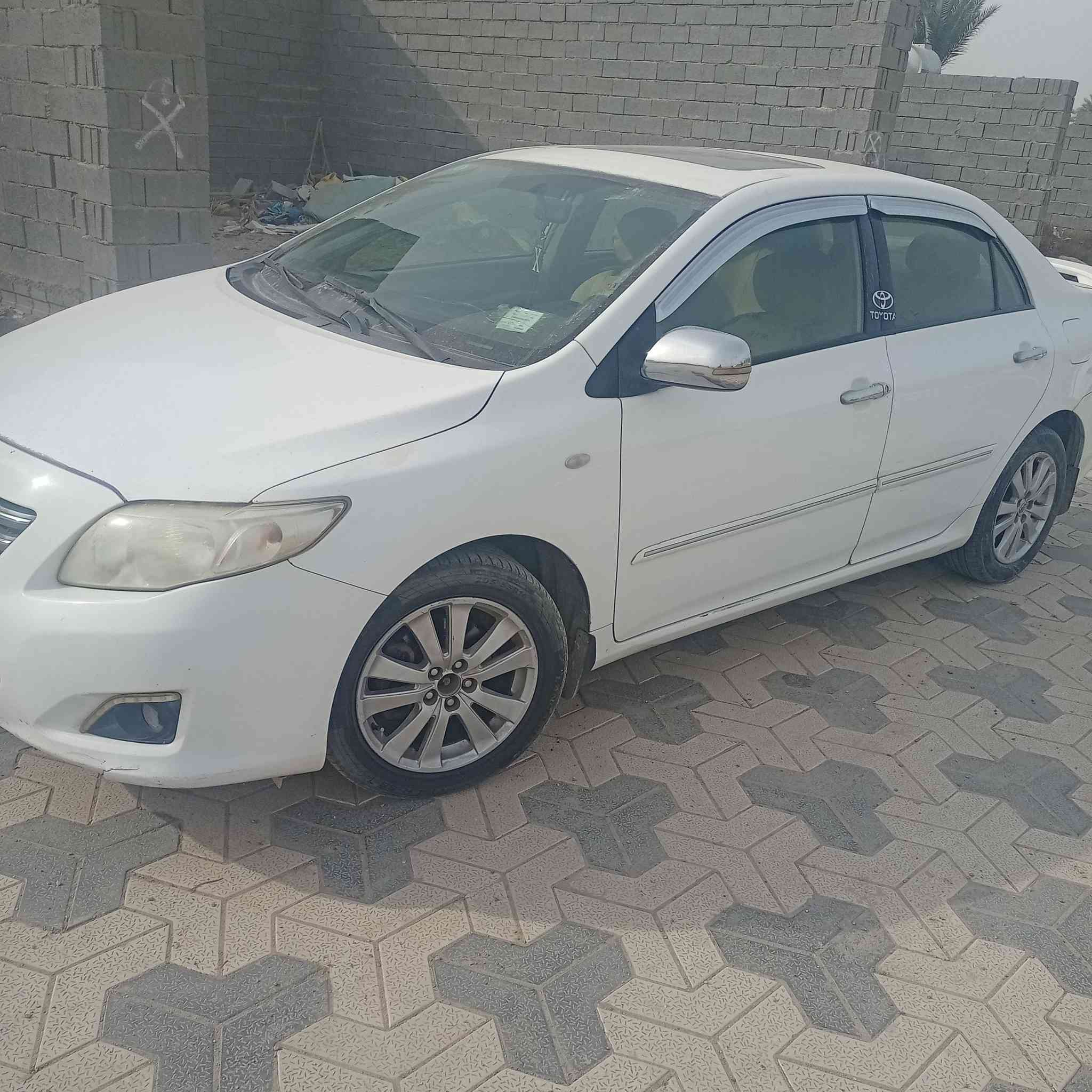 كورلا البيع 2009خليجي بدون حادث بس مكشر ومجلتنه فابلون المكان فلوجه السعر100وقه تلفون***********
