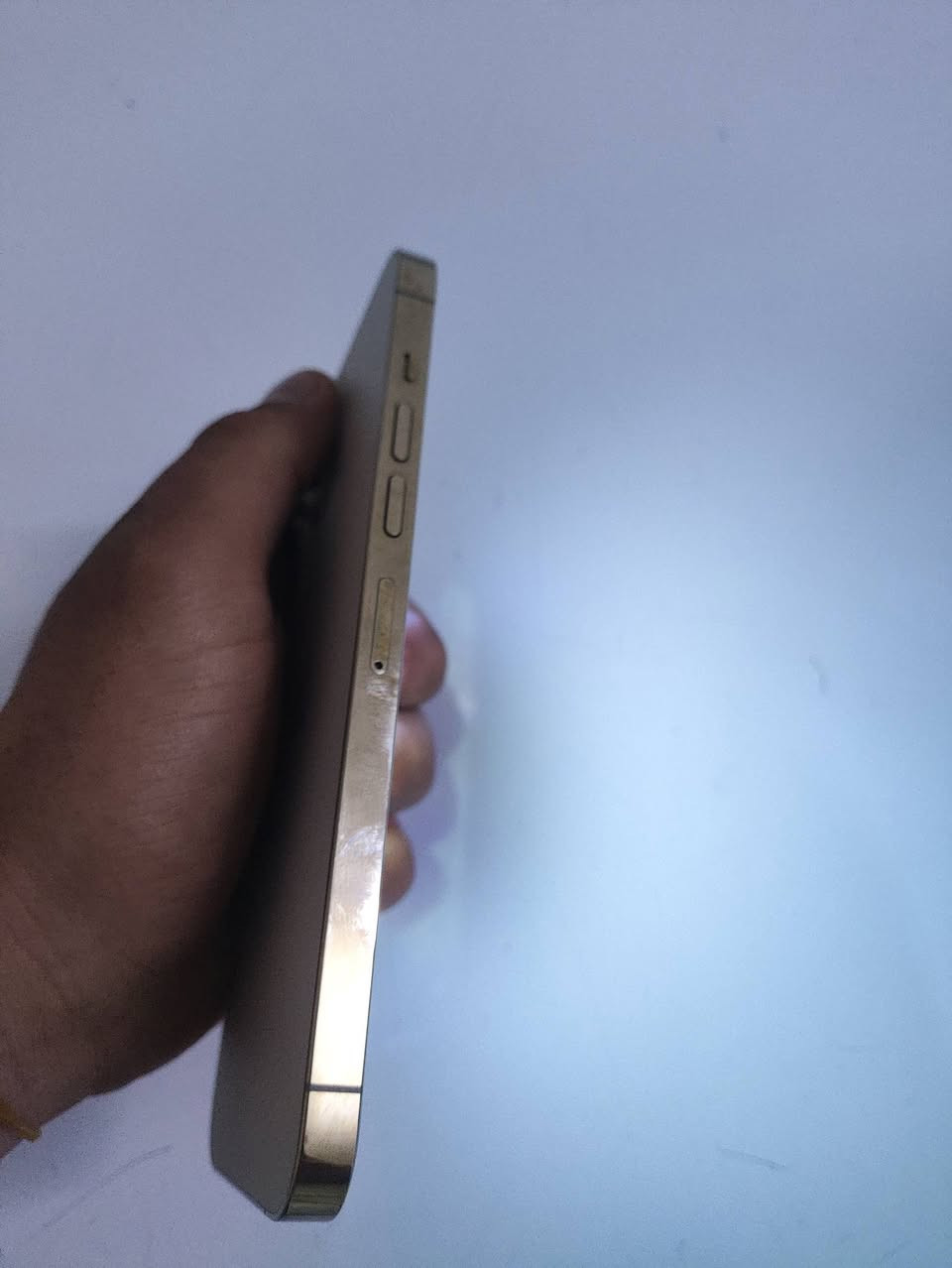 13 برو ماكس ذ 256 مبدل شاشه وبطاريه اصليات مال تفصيخ كله شغال تجي تفحص وتاخذ من البيت مكاني بغداد 
***********
