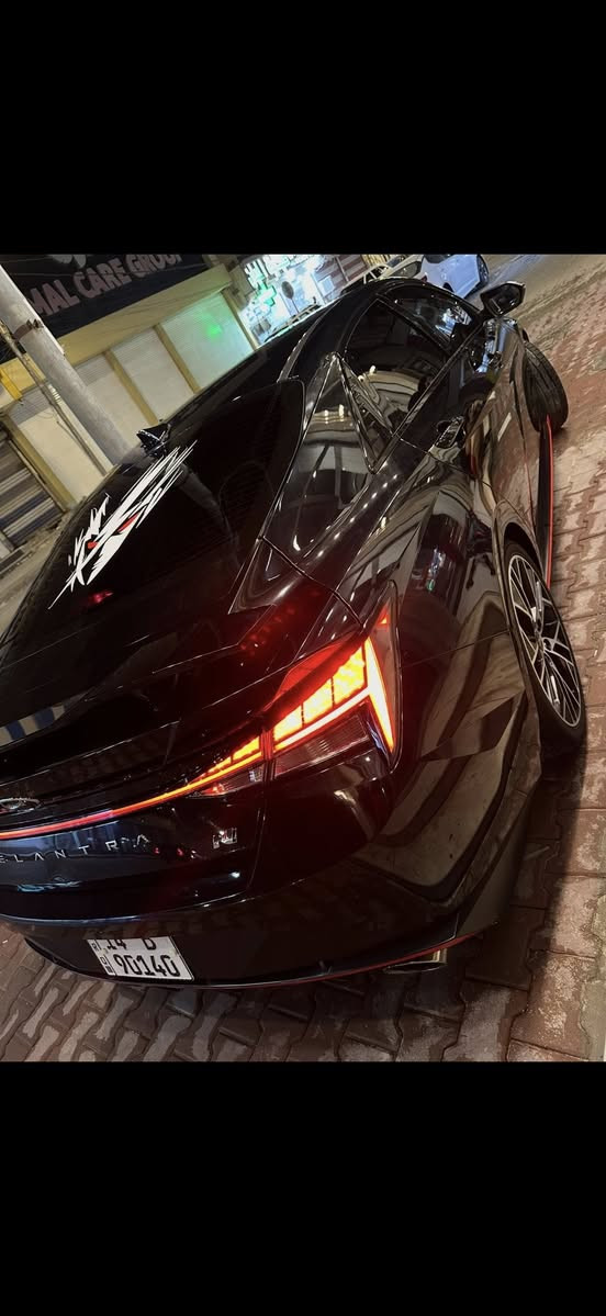 هونداي النترا N  #للبيع
لون اسود
السرعة300
موديل : 2023
المحرك :2000 تيربو 
ماشية 42 الف كم
گير  8 نمر اوتماتيك
المواصفات:#N 
كشن حضن 
كشن علامة N
كشنات كنتاره وجلد
سقف أسود
اناره داخليه 24 لون
تحكم ستيرن نورمال وسبورت
تحكم دبلات نورمال وسبورت
ابواب بصمة
شحن وايرلس
شاشة ايباد
كاميرا
نظام صوت _BOSS
اشارة ترحيب
اشارة مرايا
اوتو ستوب
نقطة عمياء
تحديد سرعة
تحديد مسار
رادار امامي 
رادار جانبي 
رادار خلفي
قيادة ذاتية  
حساسات خلفي
نضام  ECO نظام  NORMAL
نظام _ SPORT
نظام _ N
كشنات هيتر
صندوق ذكي
لايتات لد 3عدسات زينون 
بگلايت لد
موصفات الباقية اكثر ومعروفة
الحادث/ بنيد مبدل فقط بدون ايرباك + طعجه كلش زغيره بلجنطه باقيه ما مشتغلها 
رقمها بصرة معوقين بأسم بنية شابه وكالة يمي
مكاني بصرة قرنه 
سعرها 180 قابل للتفاوض
هاتف ***********
