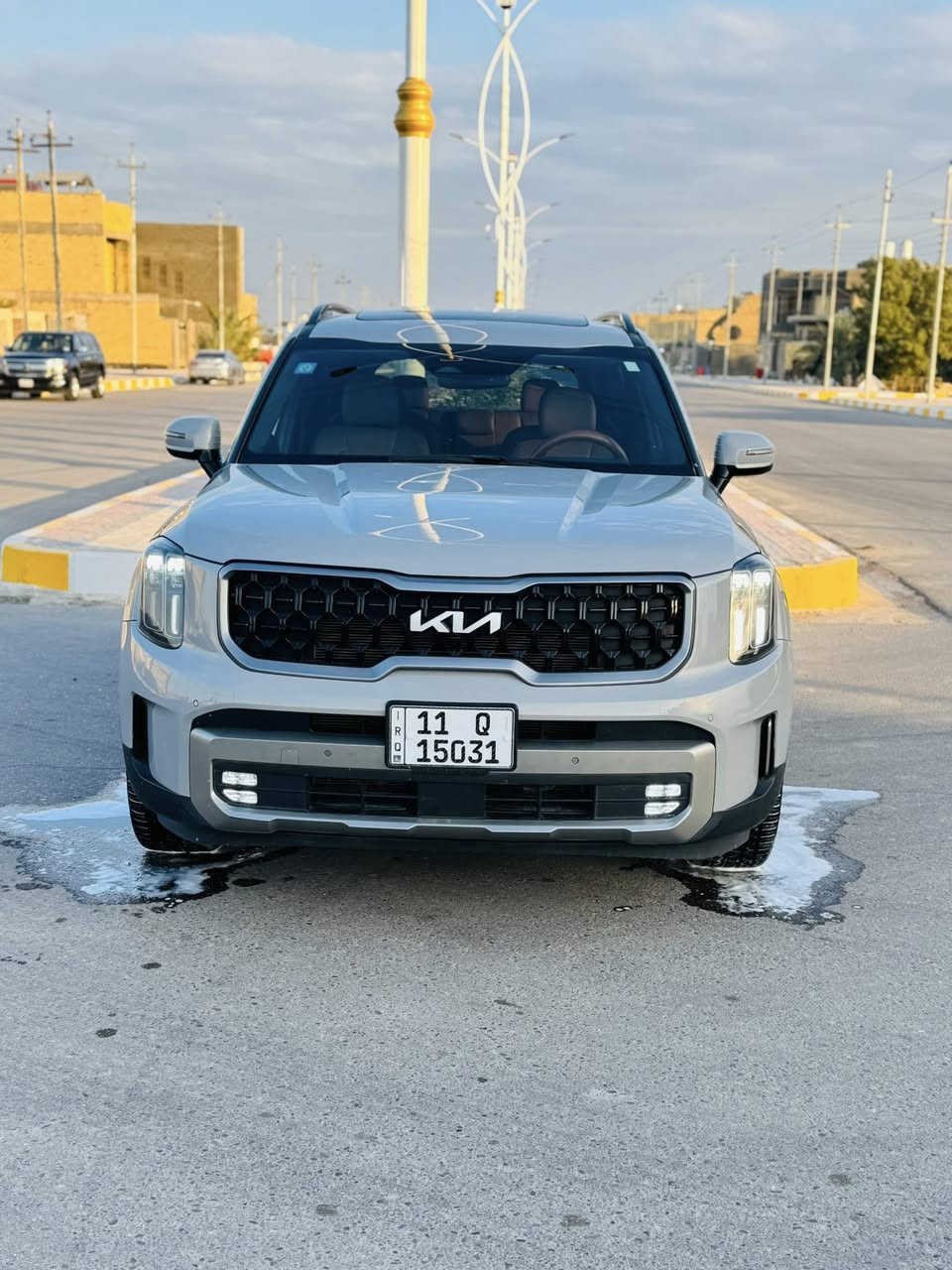 سلام عليكم تولرايد 2023 وارد أمريكي مكفوله كفاله عامه حته من الشخط ورصعه كفاله من اي شي شرط داخله تقرير تعمل وتسير 
رقم بغداد الجديد تحويل ثاني يوم 
فول مواصفات اعلئ فئه 
XLinx
فتحتين بني رامه 
بصمه تشغيل / بصمه أبواب 
تشغيل عن بعد / 6 سلندر 
كشنات جلد مشمشي بلاد 
كشنات كرهبائيه 
بردات خلفيه / كشنات منفصل 
تدفئه كشنات امامي وخلفي 
تدفئه استيران / جنطه كرهابئيه 
الون مميز اسمنتي 
سايد ابريك بصمه 
تحديد مسار / توقف ذاتي 
اشاير ترحيب عند القتراب 
تبريد بيانو 
5 كامرات 
كأمره عند الاشاره 
بلاجكتوات 
اليت زنون 
شفط ب مري / اشاير ب مري 
حساسات  // رادارات 
فول الأخير المواصفات الي بالك موجوده 
وأعلى فئه موجوده هاي
السعر 320 وبيه مجال 
المكان الناصرية مركز 
الأستفسار 
‭0781 407 7171
