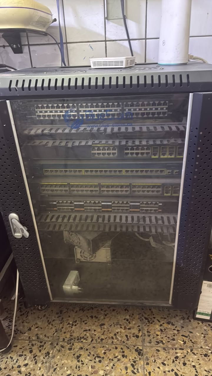 برج عراقي ٢١ متر في بغداد مع كامل محتوياته للبيع ، للتواصل على الهاتف *********** او ***********
او الواتس اب، غير متواجد على الفيس
