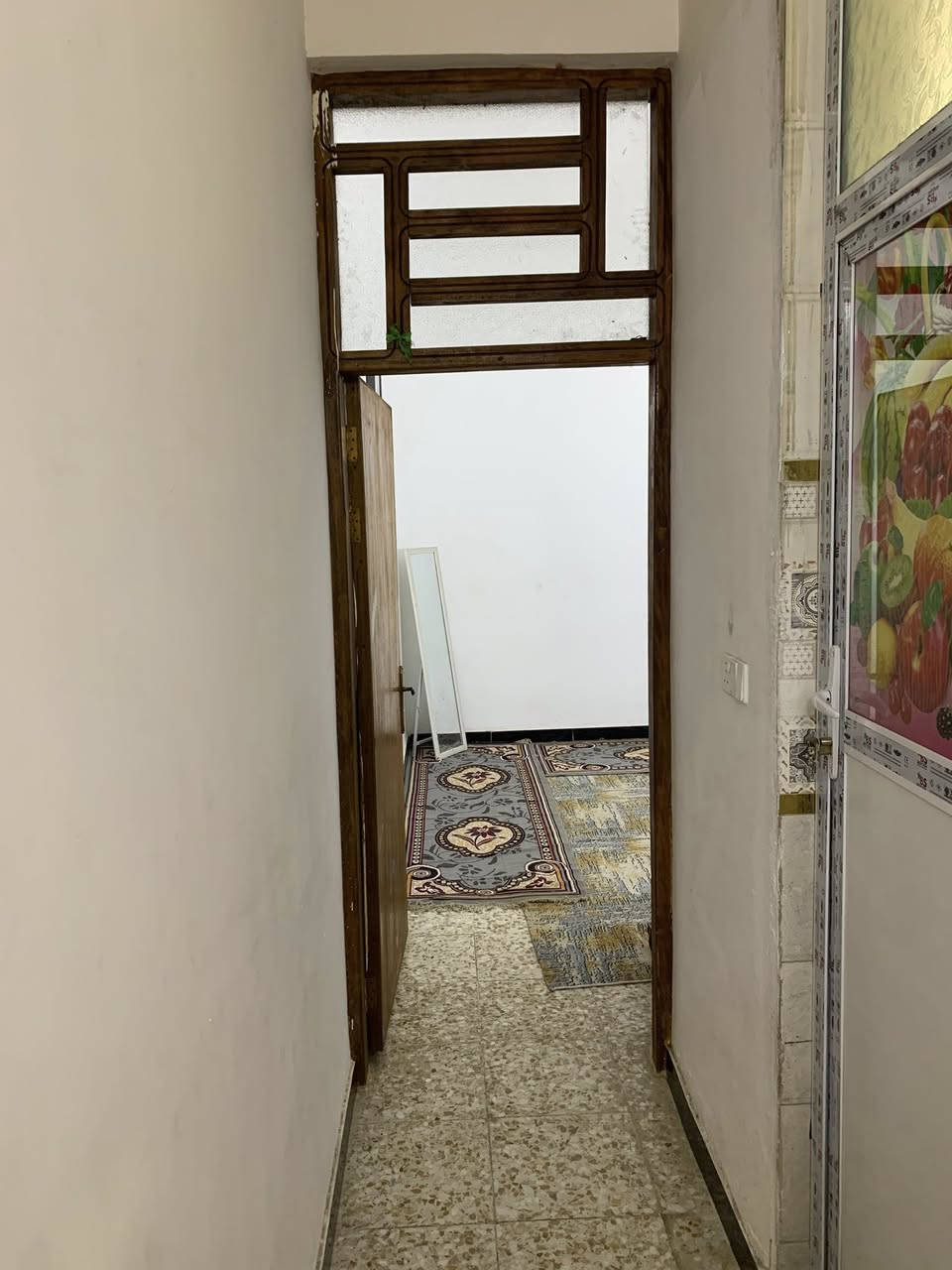 بيت للبيع   مساحه 100 / بغداد حي كوفه شارع صوره
مقاببل عقارات السلطان  ثالث بيت عن شارع الصوره / *********** 
للاستفسار  
السعر 85 بي مجال بسيط
