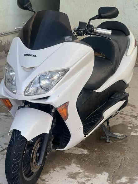 مكلف بل نشر دراجه نوع فورزه جاهزه للبيع
السعر مليون او150بيه مجال قليل 
رقم صاحب الدراجه ***********
العنوان ديوانيه مركز
