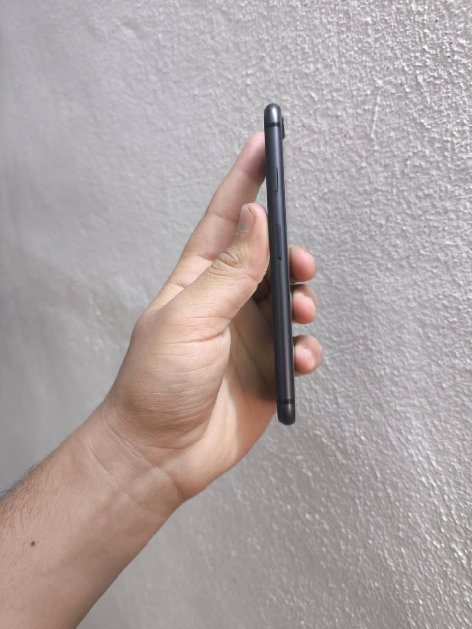 📱 iPhone 8
💾 الذاكرة: 256GB 🔋 البطارية: 74% (بلادي)

📋 مواصفات الجهاز: ✅ تك سيم شغال طبيعي ✅ الكامرات شغالة وتصويرها حيل حلو ✅ الهزاز شغال طبيعي ✅ الصوت واضح ونظيف ✅ البصمة شغالة ✅ الدكمة شغالة طبيعي ✅ شاشة مستبدلة أصلي ✅ الجهاز حيل نظيف

⚠️ ملاحظة: عند الاتصال يطلع "فشل الاتصال"

💰 السعر: 80 ألف دينار

📍 الموقع: الموصل - الأيسر

📞 التواصل: خاص أو اتصال مباشر ***********
