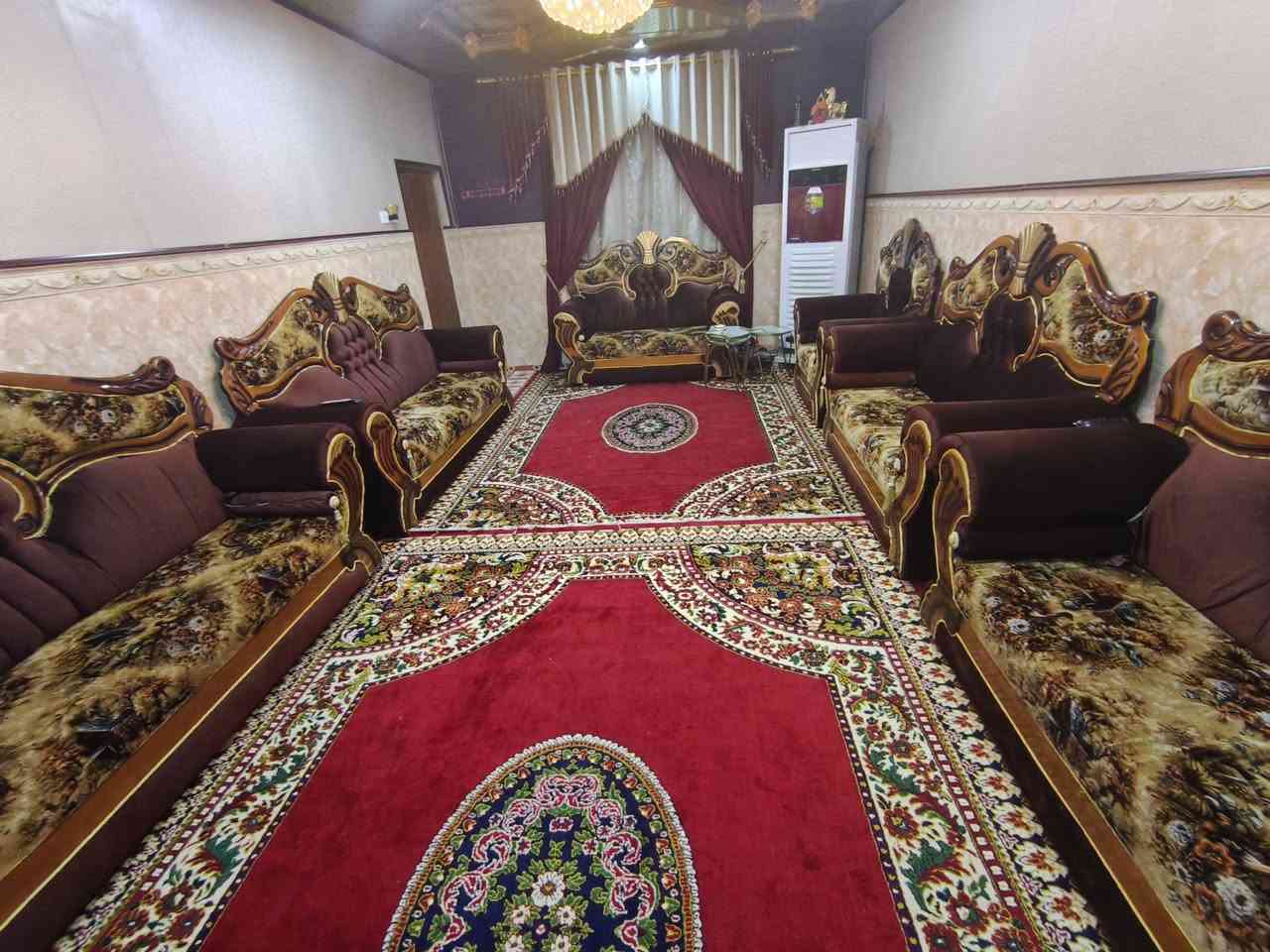 السلام عليكم للبيع تخمين رئاسي نظافه 95 السعر مليون وثلاثمائة ألف دينار وبيه مجال /العنوان البصره القرنه / تلفون *********** بي واتساب
