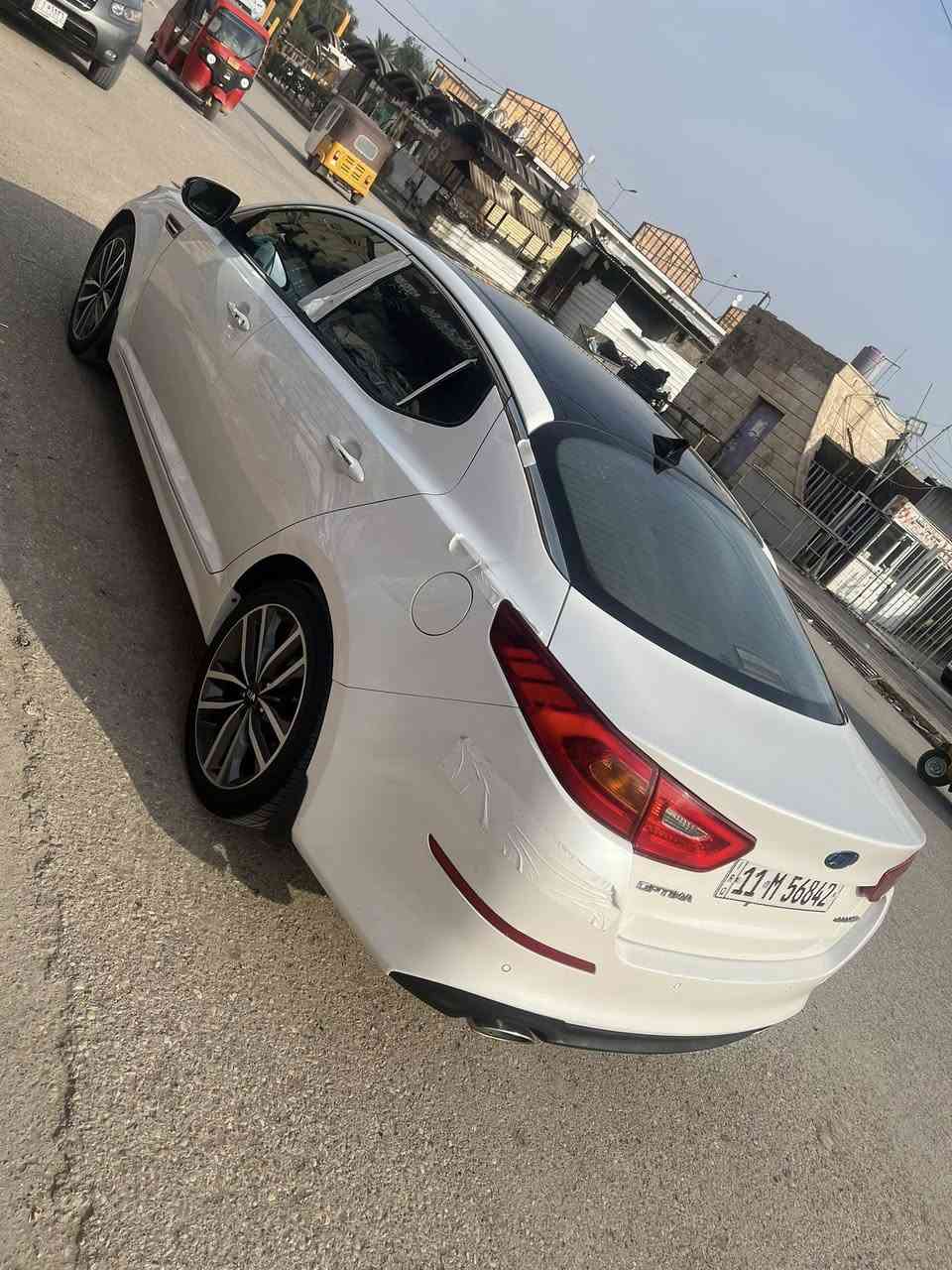 السلام عليكم
اوبتماا موديل 2015 خليجي فول مواصفات رقم بغداد بااسمي 
السياره عل وضع الشركه مكفوله كفاله عامه من كلشي حتى من البارد المواصفات 
محرك 2400 مامفتوح 
بصمه تشغيل وابواب وصندوق 
لد امامي لد خلفي 
حساس امامي حساس خلفي 
شاشه كبيره 
بانوراماا طكتين 
ويلكب حجم ١٨ تخم تاير جديد $ السعر 167 
تراي شرط زيرو مكان السياره واسط نعمانيه /للاتصال 
***********
