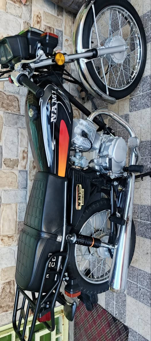 السلام عليكم دراجة ناما الاصلي 3 حروف موديل2025 اسكنر دراجة نضافة فول%١٠٠ دراجة مكفولة من الشخط جيب فيتر وياك وافحص كهربائيات كلهه شغالة دبل اشارة لايت عالي ناصي بك لايت رماش حساس بريك امامي خلفي دشبول كله شغال
السعر:625 وبيهه مجال قليل 
الرقم:***********
مكان كربلاء الحر قرب نوارس
