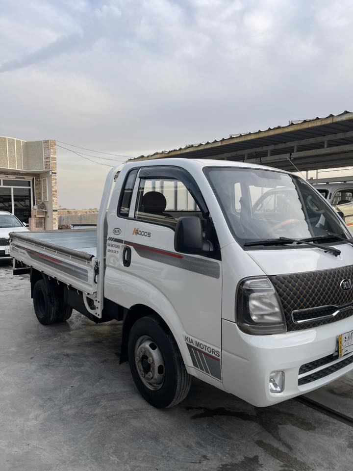 السلام عليكم
كيا فحل 4000 موديل 2020 

جاهزه للشغل

محور تاير + محجر ايضاً موجود 

العنون : ديالى / ناحية جديدة الشط / معرض اهل العراق 

للاستفسار اكثر اتصل *********** ابو منسة ￼
