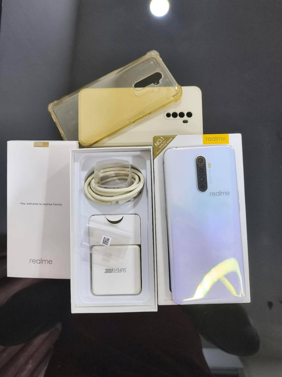 ريلمي X2 برو
جهاز نظيف غراضه كامله اصليه وكفرين مبينات بالصوره 
السعر 200 الف
العنوان بغداد(لا يوجد توصيل) 
واتساب ***********
