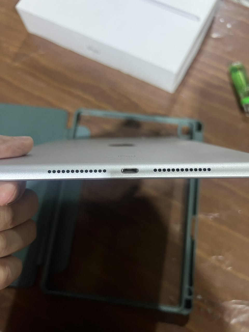 ايباد ٩ ذاكره ٦٤نظافه ١٠٠٪؜
غراضه كامله السعر ٢٥٠ الف


**إذا كنت صاحب هذا الإعلان وتريد حذفه لأي سبب، رجاءا أرسل رسالة إلى الدعم الفني**