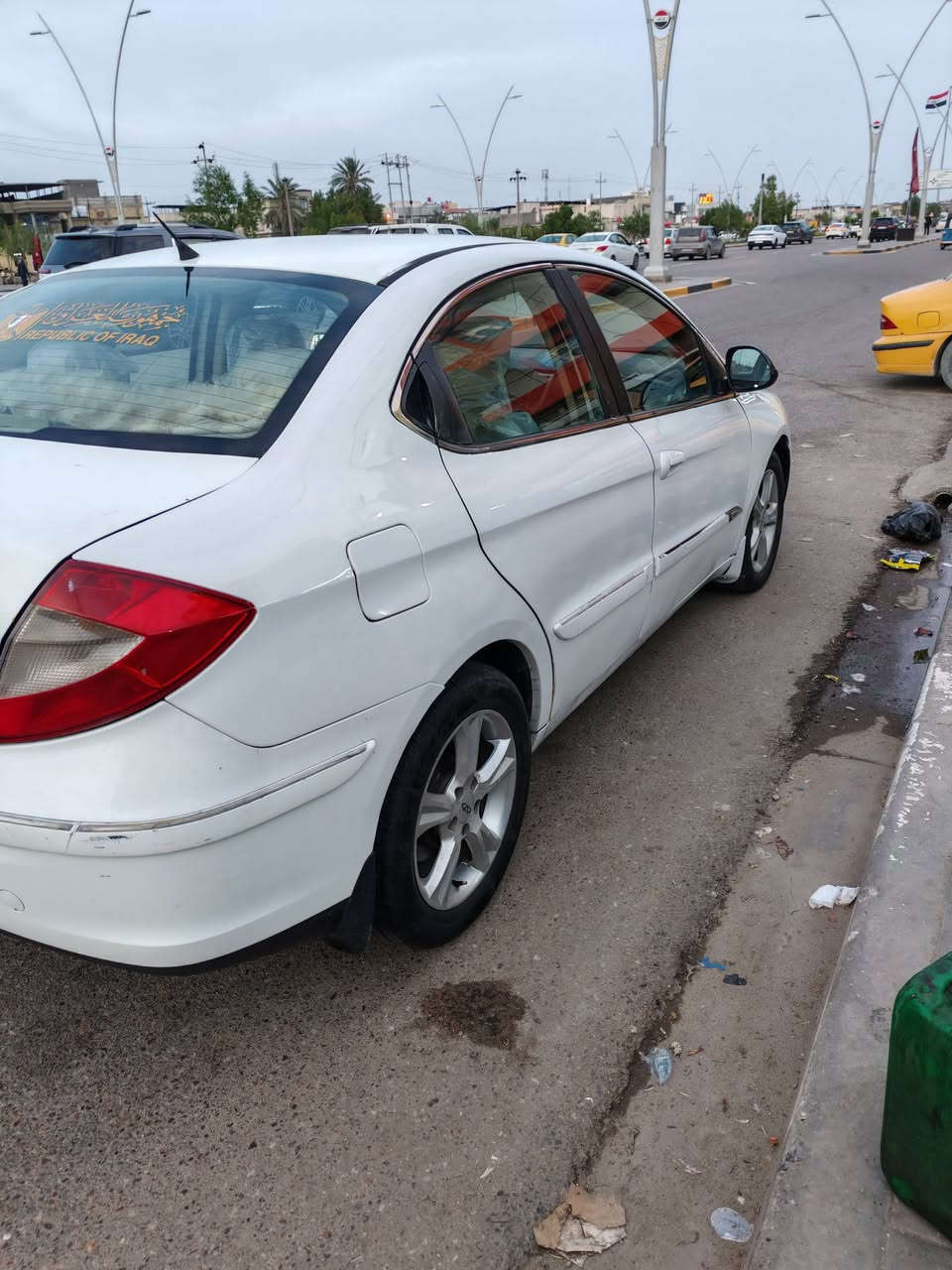 السلام عليكم شيري a3كفاله عامه فول مواصفات تحكم ستيرن فتحه سقف تبريد ثلج تخم تاير حداده جديده مكينه وكير جدد كير اوتو بلاد سياره جديده ومتعوب عليها بلقران جاهزه من كلشي سعره 43 ورقه مكاني بصره القببله بيها تلكيط خياس فقط ***********
