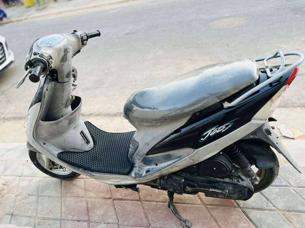 السلام عليكم ورحمة الله وبركاته
دراجه ماكس منغولي للبيع فقط
دراجه كلها علا وضع البلاد
سلف هندر كهربائيات شغاله كلها
كفر ملاح كله بلاد
دبلات امامي خلفي بلاد
بريك امامي خلفي شغال
مكينه شلعه ومعدل ونعومه شرط 👉
مكاني ديوانيه مركز سعرها 825 وبيها مجال جد بسيط
الدراجه نضيف كلش احلا من الصور صارله شهرين من طلعته من رنبه ما متواجد خاص الاتصال ***********
