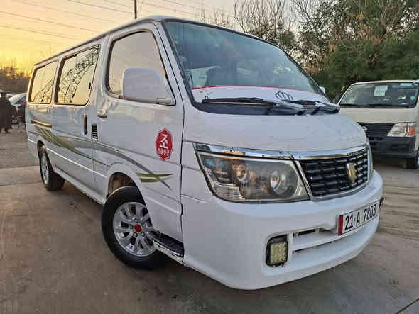 سلام عليكم جمبى صقف ناسى للبيع  مؤديل 2010 رةقةم سليمانيه  تحويل غرامه بشرط 14 راكب مكفوله كةفاله عامه محرك كير أكسل خير مناالله  محرك أؤنجى بانزين بغاغ 6 سلندةر
4 شواصى شريكه  تايرات حداديه  گاعیه دؤشمات جديده دةعاميه لةدةعاميه بشرط سعر سياره 85 بيه مجال عنوان سياره كةلار رةقةم موبايل ***********  ئاسيا
***********  كؤرةك
