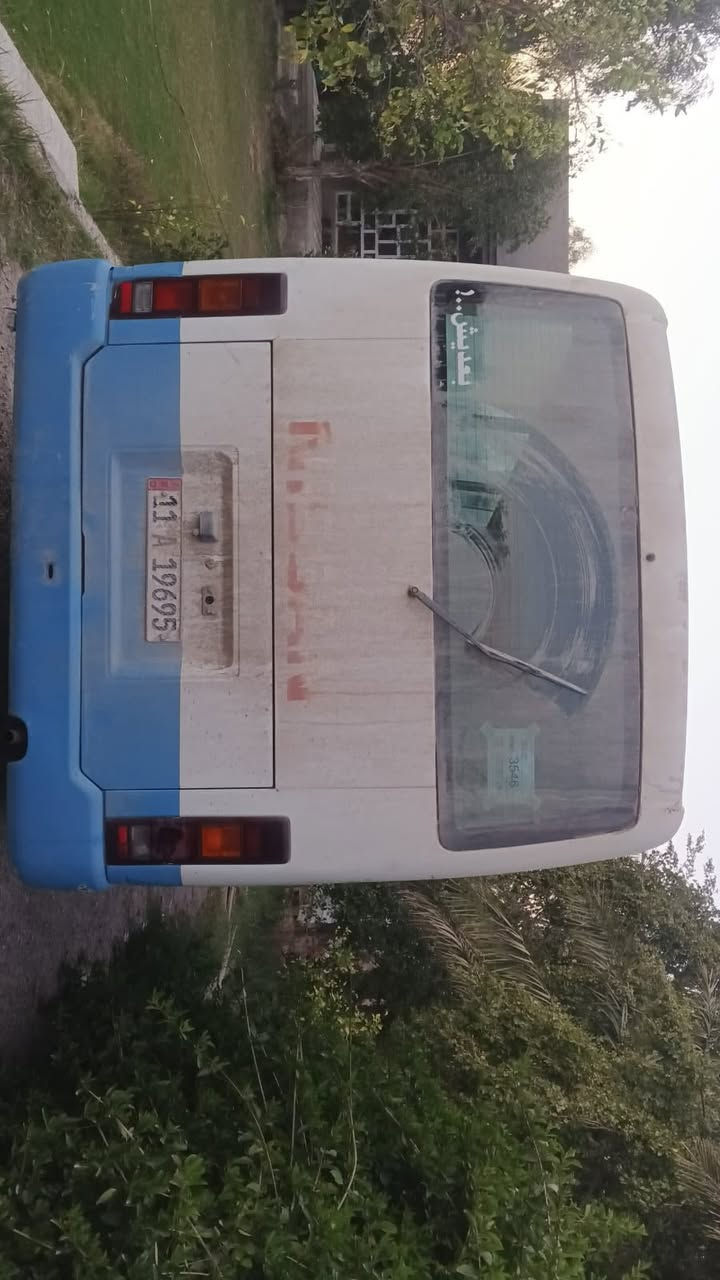 السلام عليكم كوستر نيسان 2002كير مكينه مسكر كاز السياره جاهزه وبسمي السعر 100وبيه مجال مكان بغداد المدائن ***********رقم صاحب السياره مكلف بنشر
