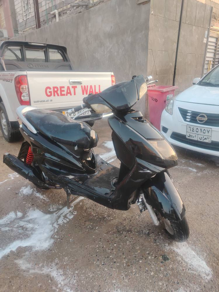 دراجه سكنس للبيع شغاله نضافه 90% سلف هندر هورن اشاير كله شغاله يرادله شوي حاجات بسيطه مكينه مفتوحه مره وحده مجفته مكاني بصره ٥ميل رقمي *********** البصرة, العراق
