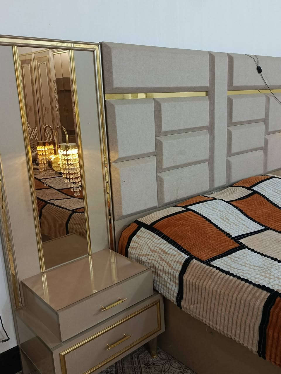 السلام عليكم غرفه تركيه درجه اولى ١٠ قطع برغي وجوي حديد ضهر ابلوك للاستفسار مراسله الصفحه


**إذا كنت صاحب هذا الإعلان وتريد حذفه لأي سبب، رجاءا أرسل رسالة إلى الدعم الفني**