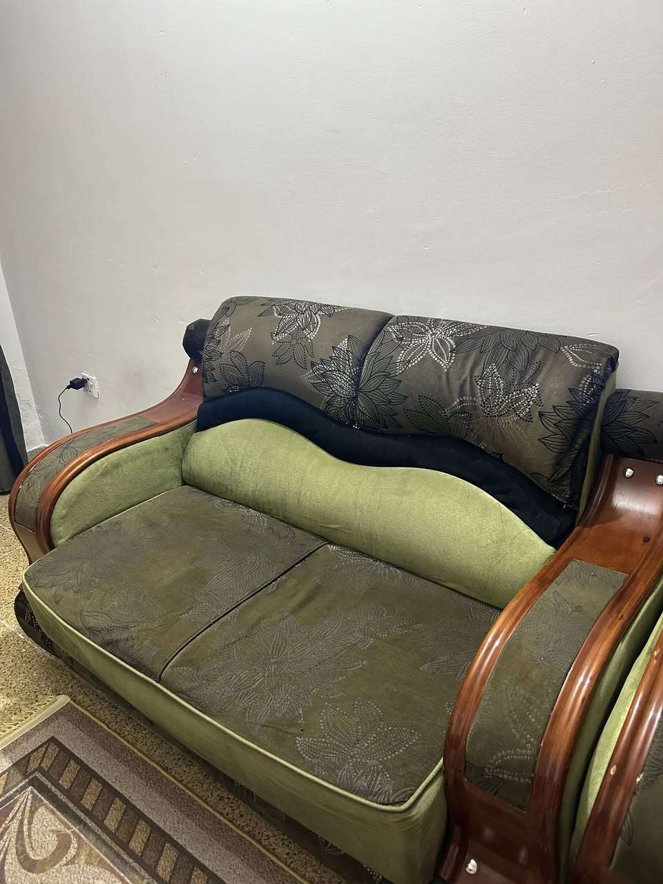 سلام عليكم تخم عشر مقاعد للبيع  عنواني بغداد البياع الشرطة الخامسة ٢٥٠ وبي مجال بسيط


**إذا كنت صاحب هذا الإعلان وتريد حذفه لأي سبب، رجاءا أرسل رسالة إلى الدعم الفني**