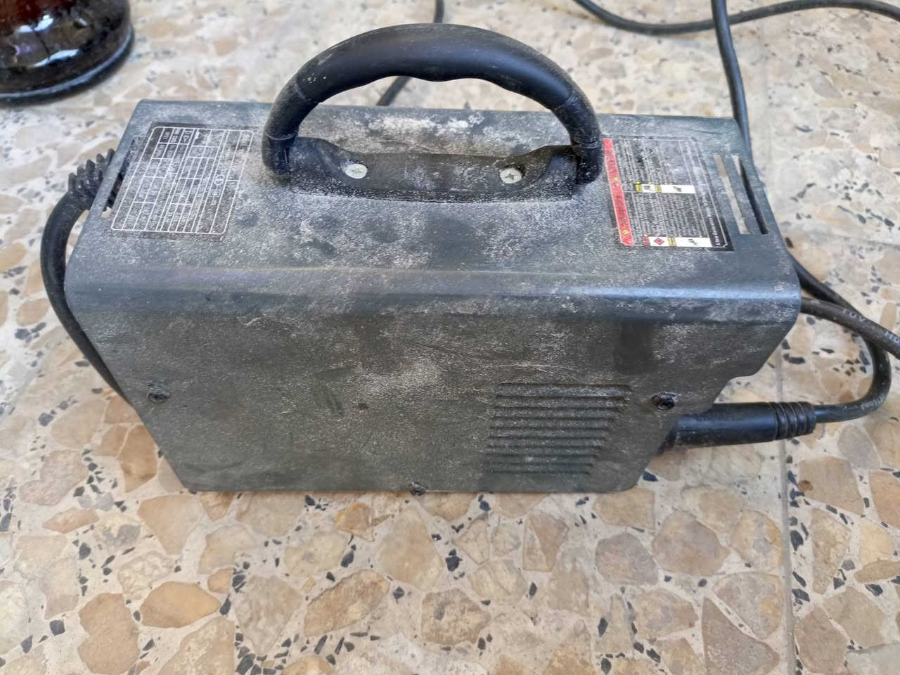 السلام عليكم اخوان كاويه لحيم حجم صغير جديده كلش سعره ٥٠ عنواني  بصره قبله


**إذا كنت صاحب هذا الإعلان وتريد حذفه لأي سبب، رجاءا أرسل رسالة إلى الدعم الفني**