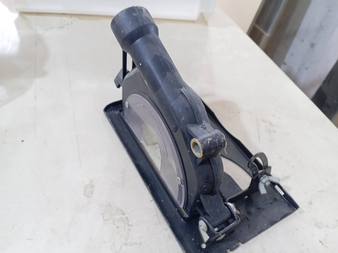 كلهن شلع للبيع بغداد المدائن حي الوحده قريب بسمايه واتساب ***********
