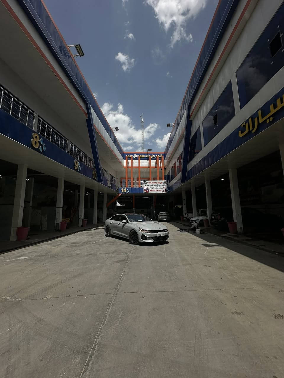 k5 gt line 2021 🩶
للبيع او مراوس فقط بجارجر سكات باك

ماشيه 68km

بانوراما داخل احمر 

رقم اربيل 

ضررها جاملغ وباب صور الحادث بالمنشور

نقص فقط حساس egr

السعر 178🖤

 ***********
