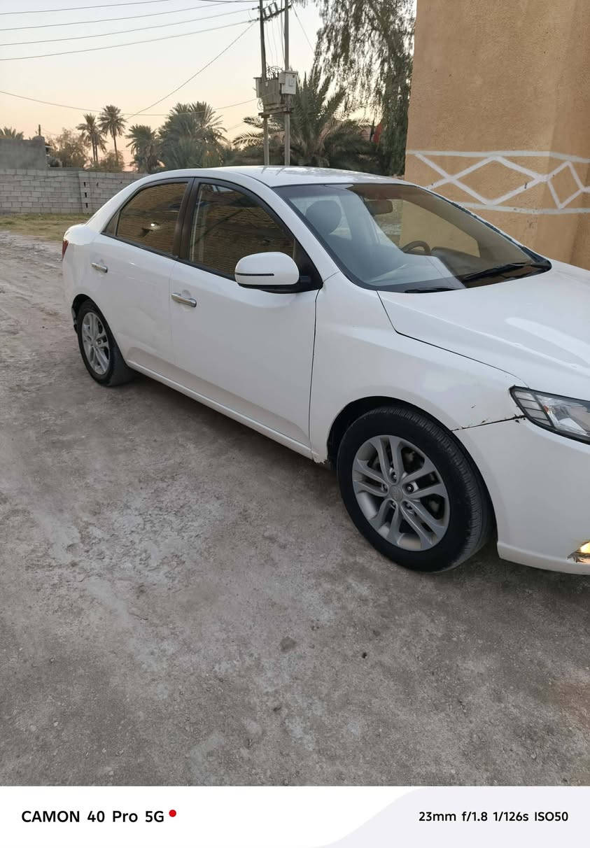 السلام عليكم

سيراتو 2011 السياره مواصفاتها معروفه
 جاهزه من كير ومكينه وحداديه وتخم تاير تبريد تدفئه  شغالات كلشي مناقصها نافضها ع أيدي
بيها جاملغ وبنيد مبدلات فقط 

السياره بأسمي مستعجل ع بيعتها

 مكاني سماوة ـــ رميثة ***********
