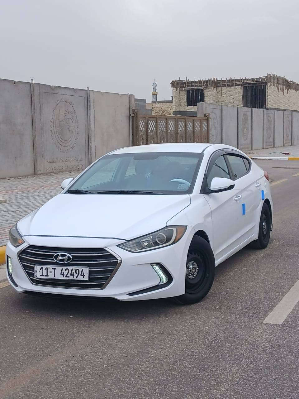 السلام عليكم
سياره للبيع نوع الانترا موديل 2017وراد امريكي داخله كلين بدون حادث جاملغ وبنيد رش كلير بدون معجون بدون ضربه بدون فتحه سياره جاهزه للاخير كير مكينه تبريد تدفئه حداديه تخم تاير كوله جديد العنوان كربلاء السعر 120وبيه مجال بصيط حك الجيه انتصال فقط ***********
