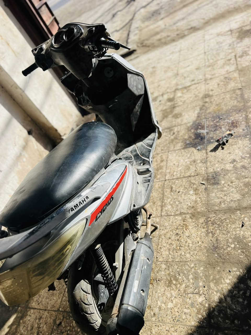 سلام عليكم دراجه سكنس
نوزل دراجه كاطعه نار سعره بل ٢٥٠ بيه مجال 
رقم ***********
