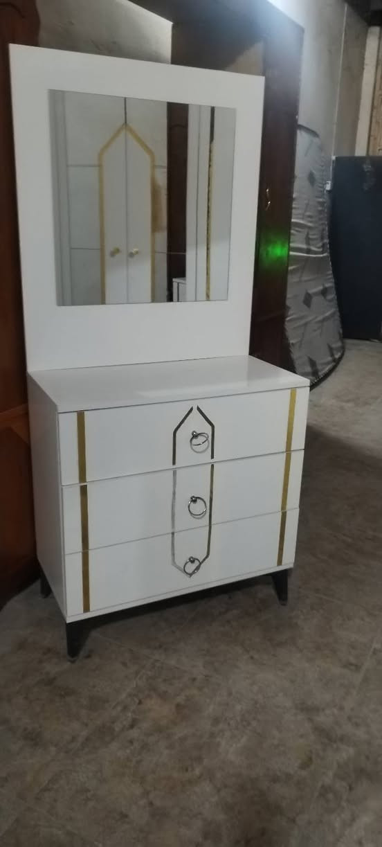 كنتور مع ميز تواليت تركي نضيفات لوووك جلولاء مدخل سيطرت المعسكر هاتف *********** وات ساب متواجد ملاحضه علما نشتري مستعمل ونراوس كل شيء خناقين, ديالى
