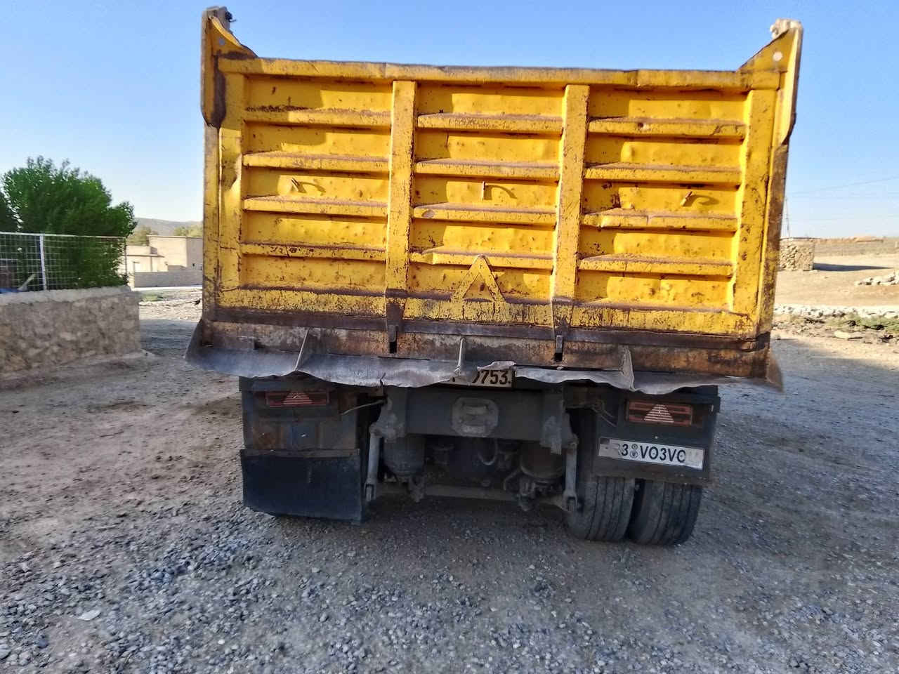 فالفوالبيع موديل 2001 كير  و محرك و اكسن شرط سحال رقم اربيل جديد حص كاز  رقم ***********

