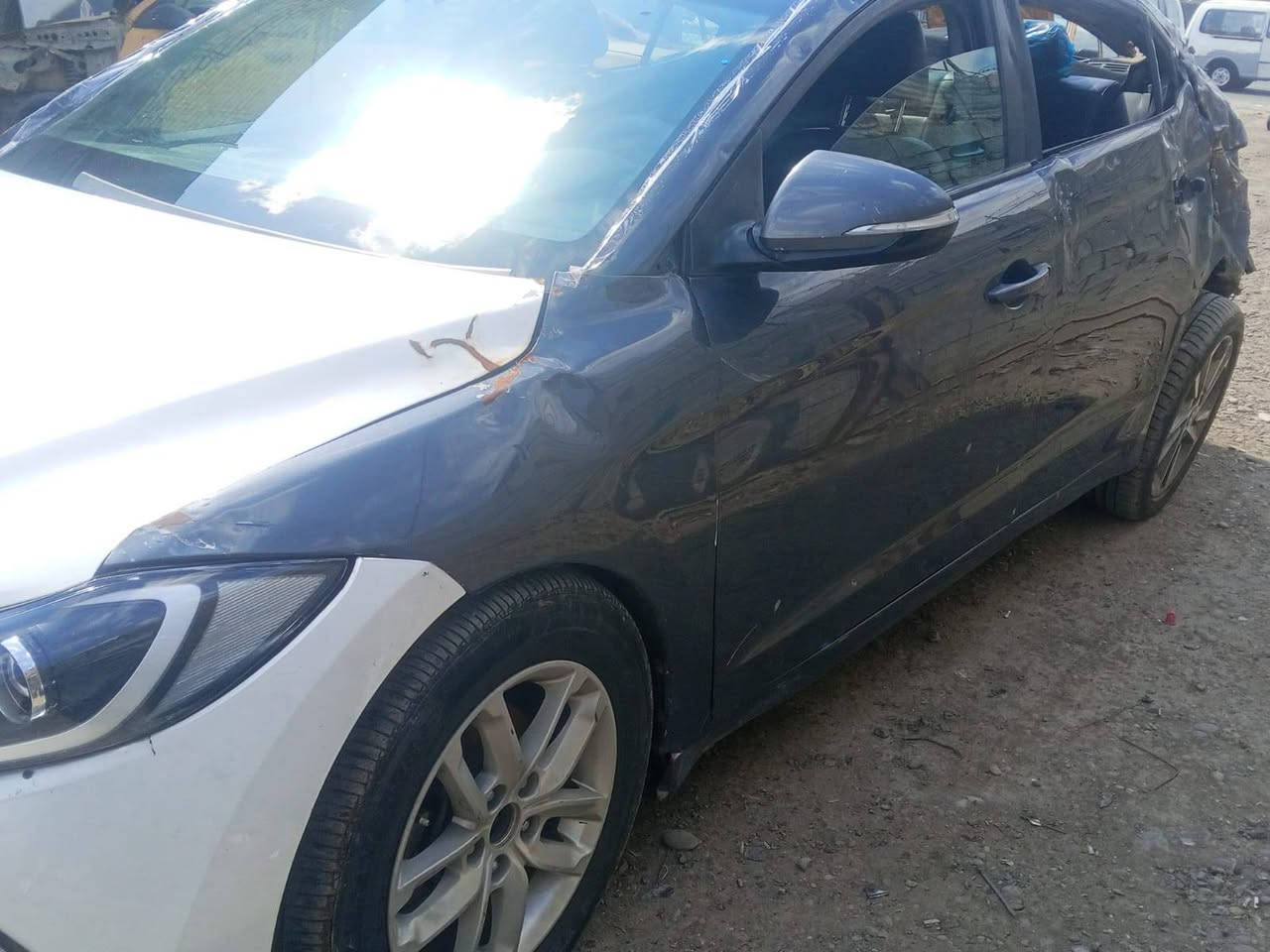 سلام عليكم االنترة موديل 2018رقم سليمانية الدولي تريد تحويل تريد وكالة مباشر سيارة فول مواصفات 1/1شاشة كأمرة رادارات بصمة فتحة كشنات جلد ويلكب لايت لد شاحن يوسبي فول بعد بيها مواصفات كلش هواي مكينة كير كفالة شغالة وتمشي علمن سيارة تعرضت له حادث مواضح بل صورابيع علا حادثها مكاني بغداد مكلف بل نشر معروضة 58رقم الهاتف***********
