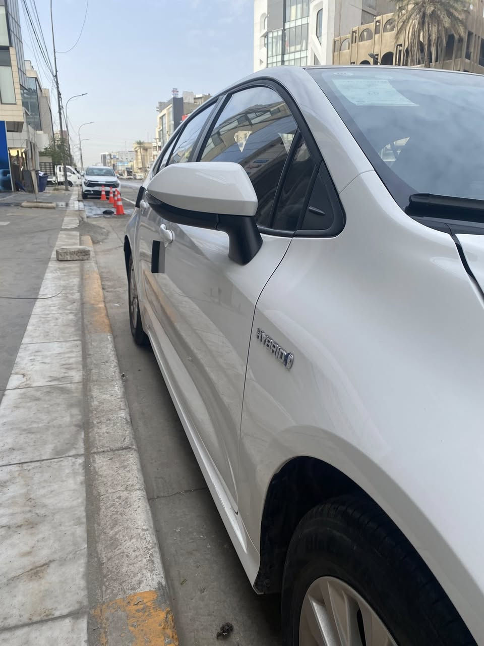 سلام عليكم
كورلا هايبرد للبيع 2024 شكل خليجي
ماشية 11 الف فقط 
بدون فتحة والمواصفات البيها معروفة 
السعر 150 وبي مجال قليل
بغداد العامرية 
***********
