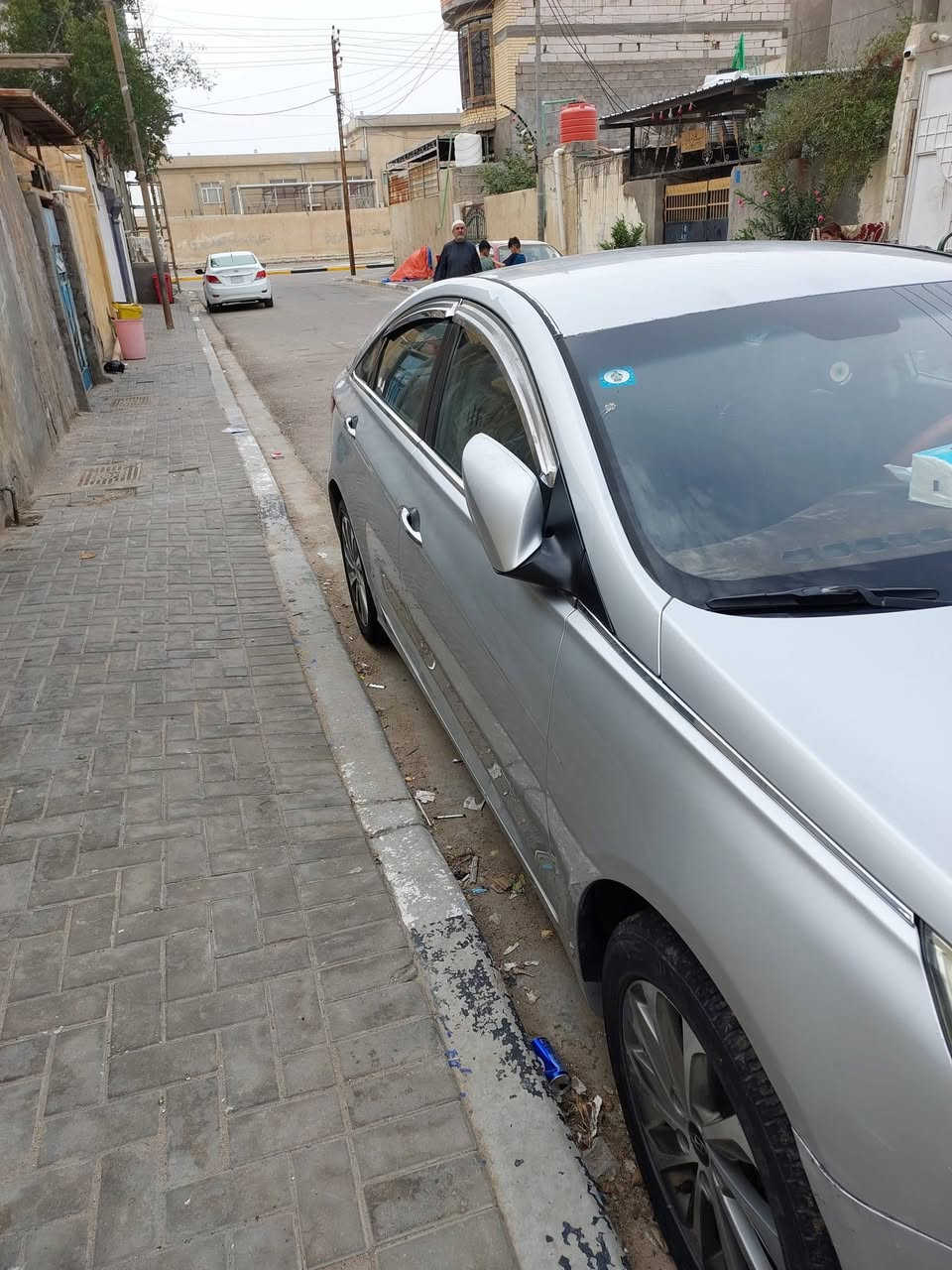 سلام عليكم سوناتا 14مديل وارد كوري فضي الون للبيع السعر ١١٥ وبيها مجال للشراي عنوان البصره دور شرطه
رقم الهاتف ***********
