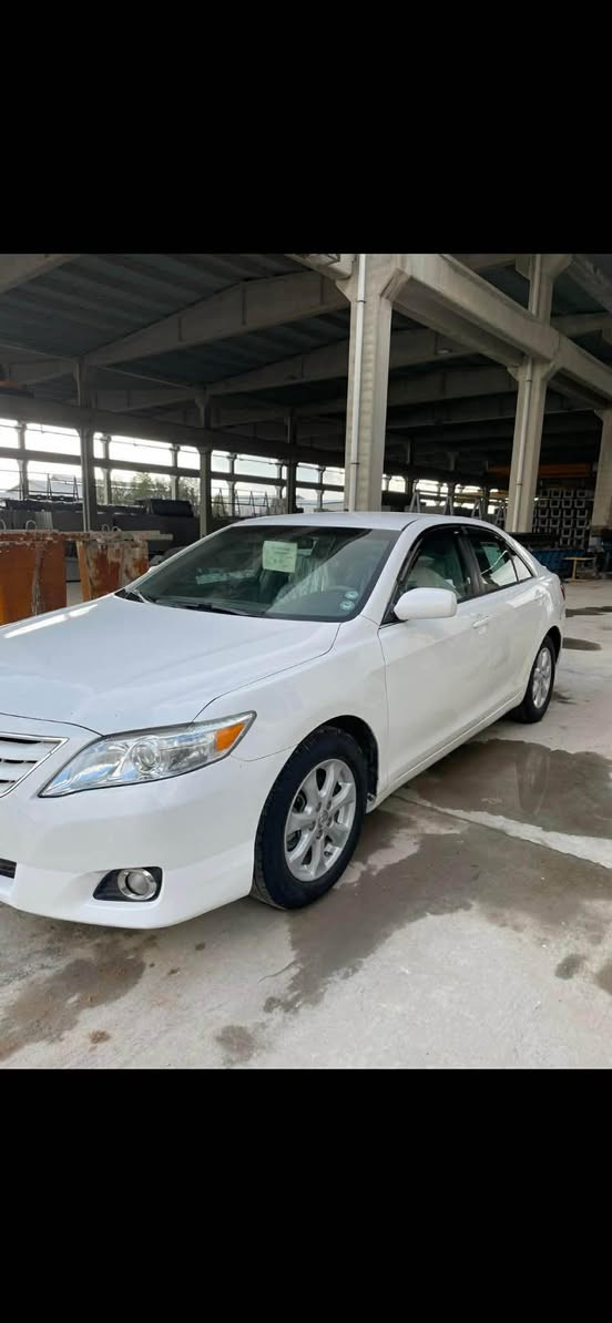 كامري امريكي ٢٠١٠ LE  كير توماتيل كير و مكينه بشرت  ره قه م دهوك ره قه م جديد بي غرامه  تحويل بشرت     ٤تاريره جديد بي تب ره ب   شاشه  
بي دعمه و صبخ ٢ تعديل بارد بجيك يت  تبده  سعر ١٢٣مجال *********** سميل, دهوك
