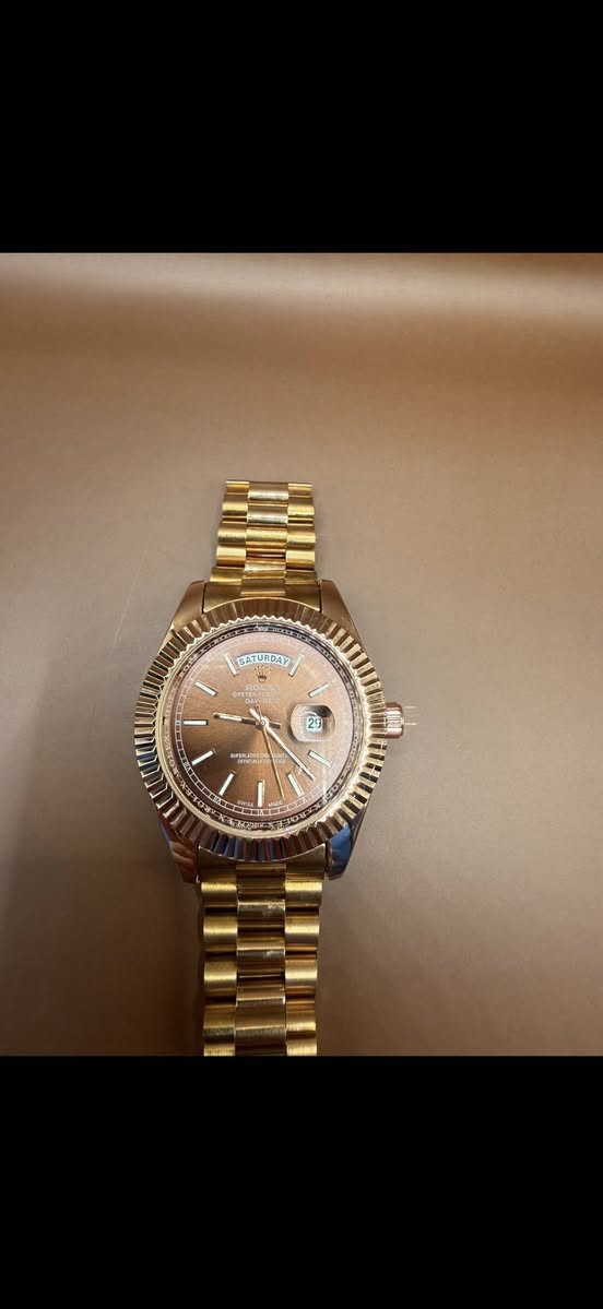 Rolex chocolate master
١-الساعه ماستر كوالتي  درجه اولى✅
٢- ضمان مكينه و بطاريه ✅
٣-تاريخ شهري ✅
٤-سير stainless steel ✅
٥-مضاد للماء  ✅
٦- الساعه يجي وياها علبتها✅
٧- جام زفير ضد الخدش ✅
٨- السير مختم من كل مكان✅
للحجز راسلوا الخاص و تدللون❤️


**إذا كنت صاحب هذا الإعلان وتريد حذفه لأي سبب، رجاءا أرسل رسالة إلى الدعم الفني**