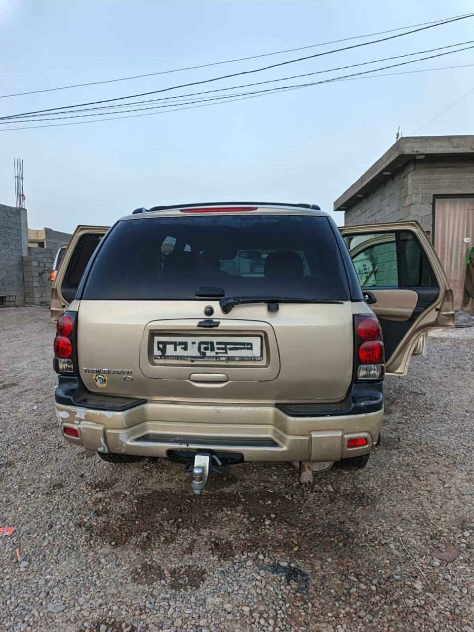 سلام عليكم
فور ويل درايف
محرك قبق اسود
رقم سليمانيه
تخم تاير 
كير محرك صدر جديد 
سياره جاهزه 
رقم جديد سنويه تنتهي عام ٢٠٢٩
السعر 110 
اتصل ‏‪***********‬‏
***********
