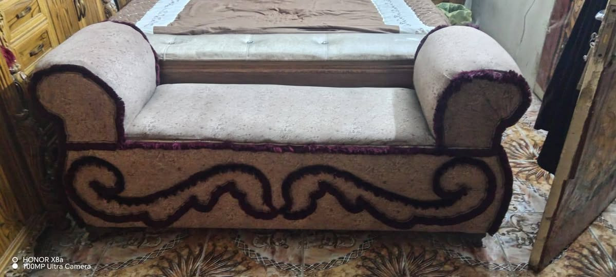 لللبيع بغداد بياع غرف نوم صاج عراقي حطاطه مفصليها 7ملايين يردوها 3ملايين طبلات صاج تكمه 250سعر بي مجال شراي


**إذا كنت صاحب هذا الإعلان وتريد حذفه لأي سبب، رجاءا أرسل رسالة إلى الدعم الفني**