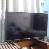 شاشة ٤٣ بوصة • جديدة • سمارت