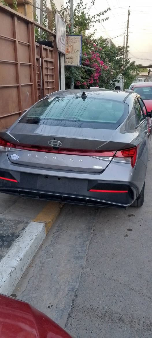 سلام عليكم لبيع لنترة دخول جديد  هابرد 24 بيه بنيد مبدل بدون دواخل سيارة حرة بسمي منفيس رقم مجاني
ماشية 15 سعر 140 وبيهة مجال حك الجيه 
*********** مكان بغداد الغزليه
سلام عليكم لبيع لنترة دخول جديد  هابرد 24 بيه بنيد مبدل بدون دواخل سيارة حرة بسمي منفيس رقم مجاني
