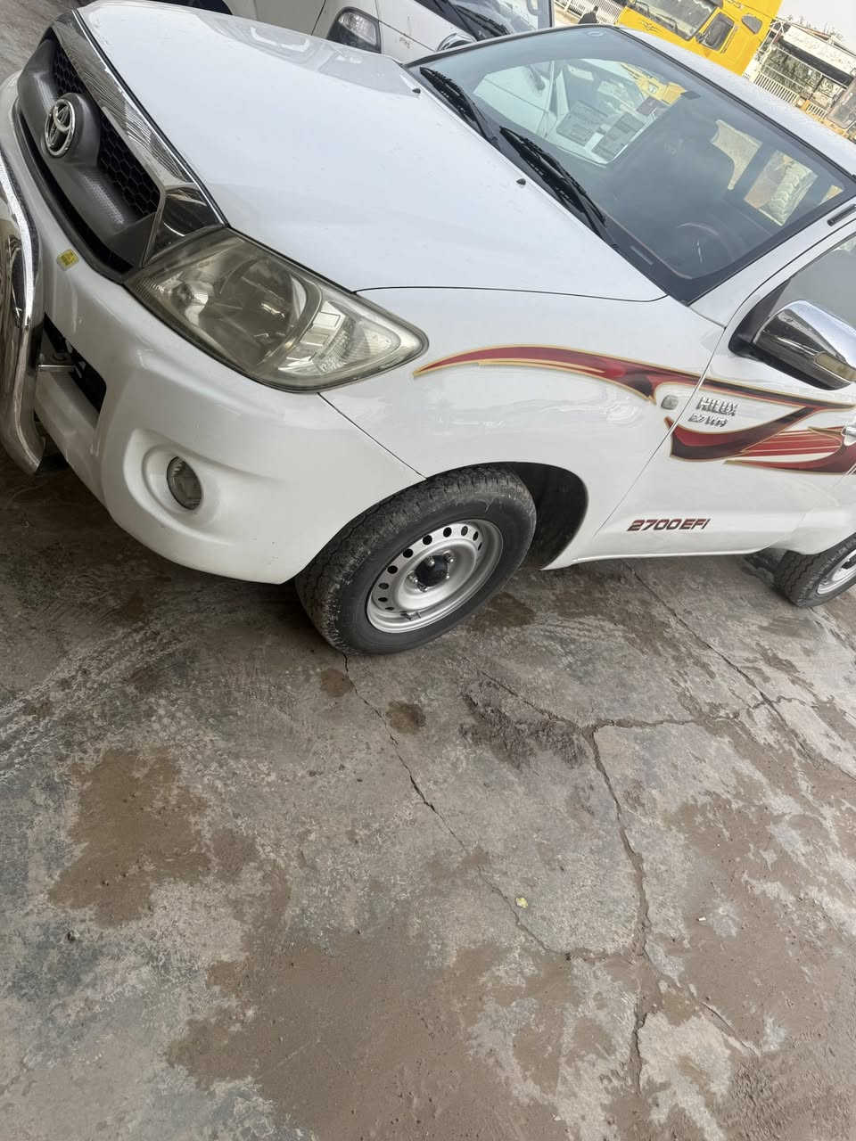 ٢٠١٠ سعودي GLX بسمي رقم بغداد بدون صبغ بارد قليل يرهم مراوس حسب القناعه  تبريد تدفئه تخم تاير صدر جديد  ***********  سعر ب١٤٢ وبيها مجال
