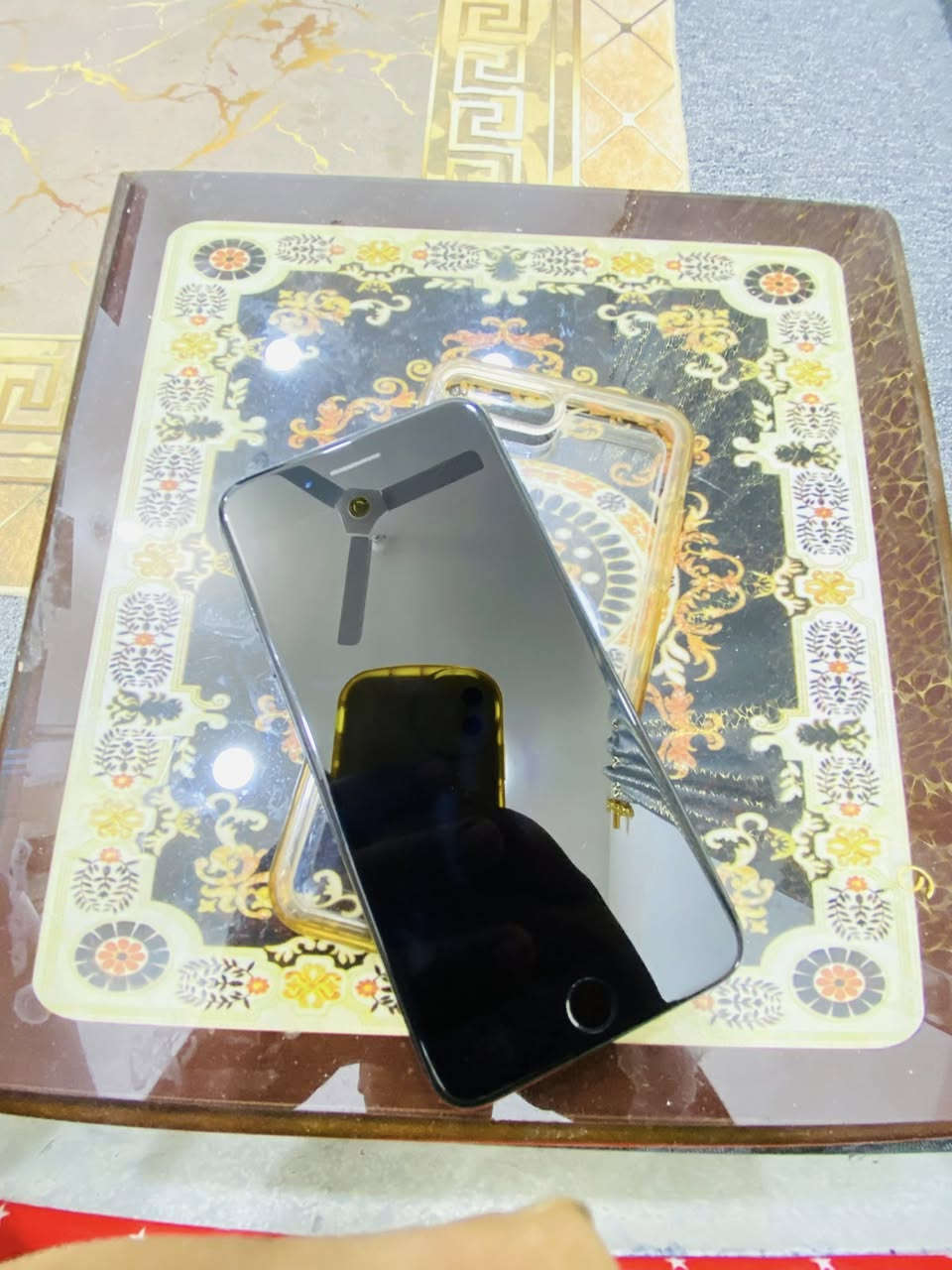 سلام عليكم
7بلاس كزاز
ذاكره128
بطاريه100
جهاز بس بطاريه مبدله
سعر 110وبي مجال 
***********
