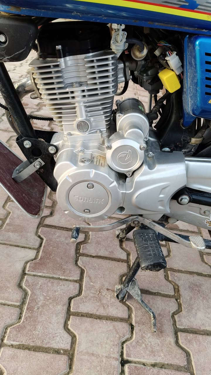 سلام عليكم دراجه للبيع النوع سيفان مكفول كفاله عامه مكينه ٢٠٠ مكفوله كفاله عامه موديل ٢٣ مكلف بنشر مكاني ديالئ ناحية الوجيهيه التواصل مع هذا الرقم 
***********
