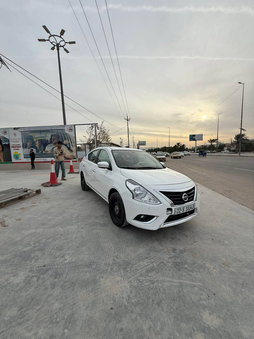 نيسان سني مديل 2025
سياره مصريه
 ماشيه 18  الف
سعر 123 وبيه مجال 
 سياره بيه بس بارد جوه دعاميه فقط 
الرقم 

*********** البصرة, العراق
