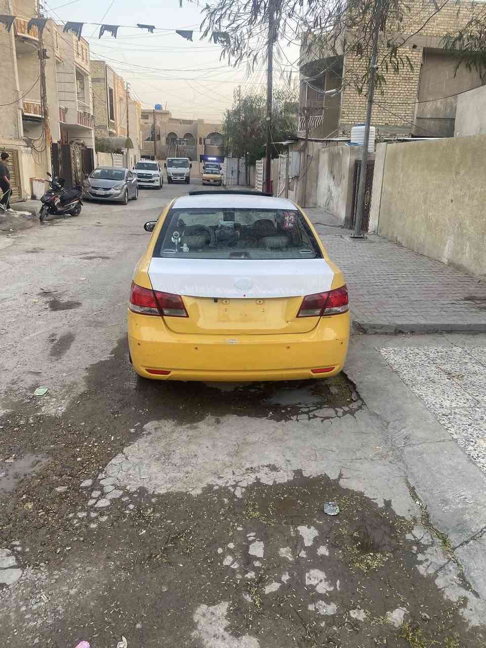 سلام عليكم بيوايدي مديل 2013 سياره خير من الله مكينه جديده كير جديد تخم تاير واصل للبصمه سياره فولل بصمه فتحه السياره كبل للشارع ممتعوبه رقم بغداد تحويل نكليزي العنوان بغداد حي لجهاد السعر 55$ 
رقم الهاتف /***********
