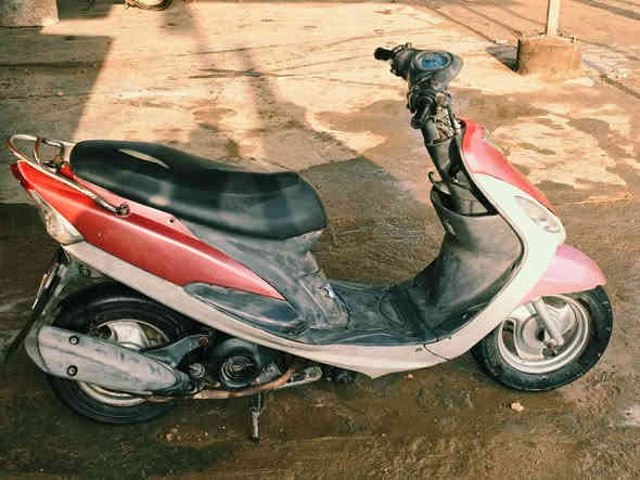 سلام عليكم دراجه للبيع ختم واحد ويه المكينه شلعه ومعدل   ولكفر مال الكلوب موجود بس ماشاده دراجه خير من الله ولمكلن ورديه خارج قرب المام سيد موسى السعر 550 ولشراي بي خير ودلل ومتواجد على الفيس ***********
