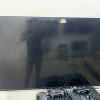 شاشتين ٥٢بوصة • أقل من شهرين • بلايستيشن ٤ فات