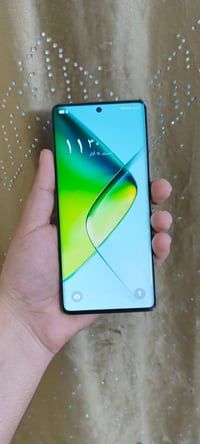 انفنكس نوت 40 برو • ٢٥٦/١٢+٦ • مبدل ضهر