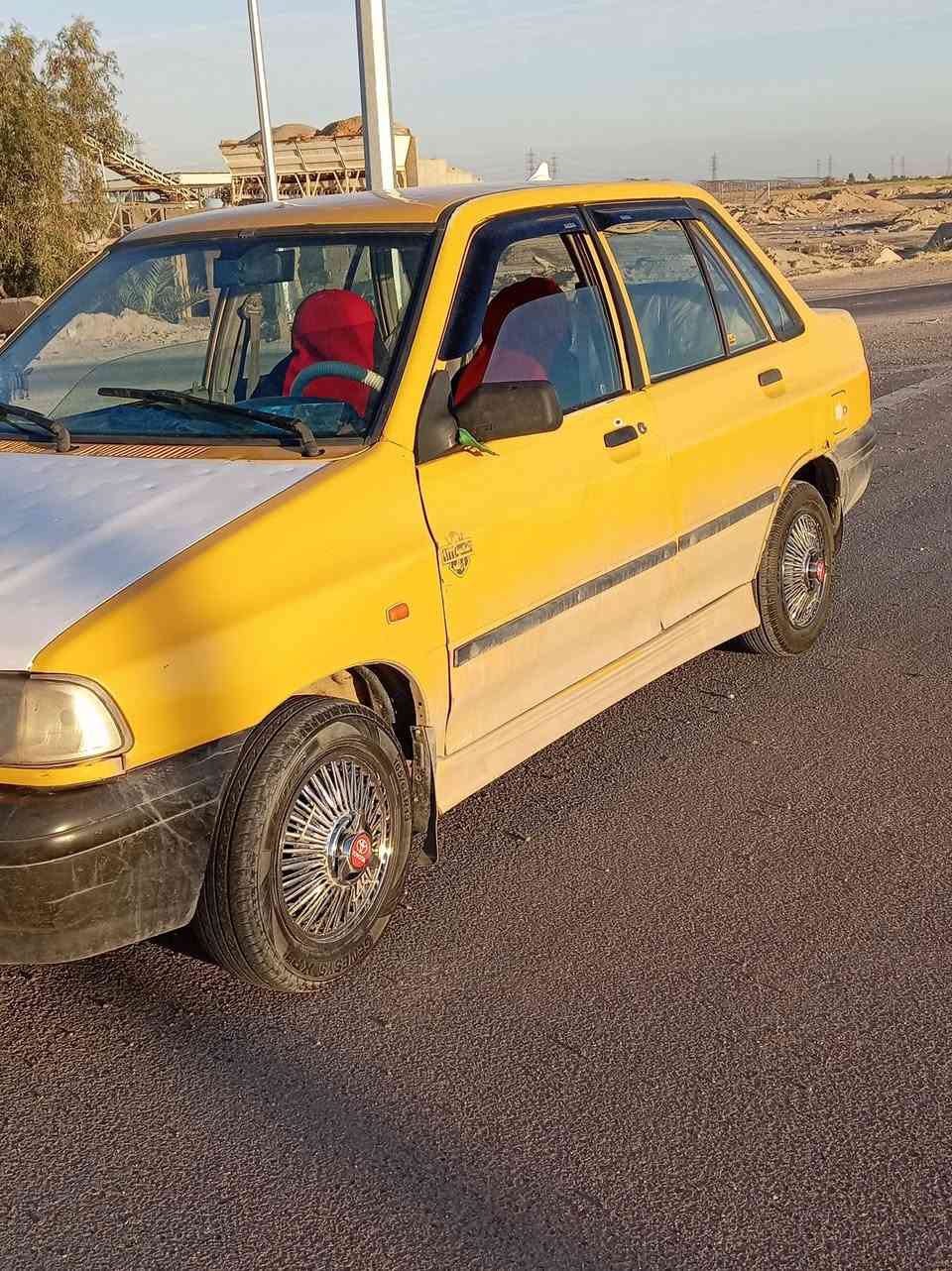 سلام عليكم سايبه للبيع  موديل ١٣ كير محرك شرط شواصي شرط تخم تاير كارتون تحويل شرط ثاني يوم  حداديه كرهبايات جاهزه سياره سعر ٢٧ مكان كربلاء حي النصر ***********
